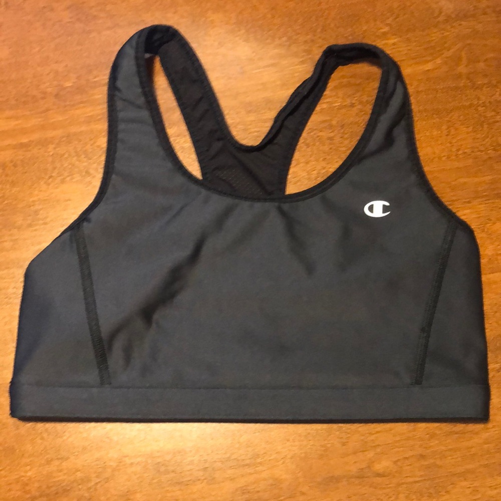 Black sports bra